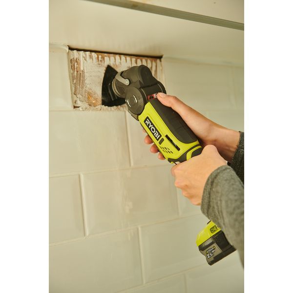 Багатофункціональний інструмент (реноватор) Ryobi R18MT-0 (ONE+ 18В) 5133002466 фото