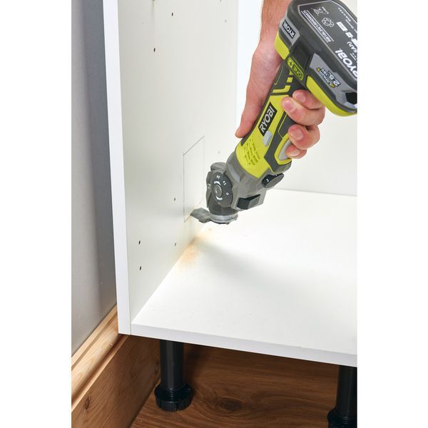 Багатофункціональний інструмент (реноватор) Ryobi R18MT-0 (ONE+ 18В) 5133002466 фото