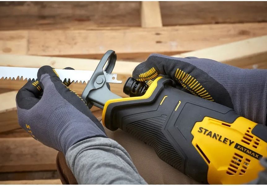 Пила шабельна акумуляторна Stanley FatMax SFMCS300B SFMCS300B фото