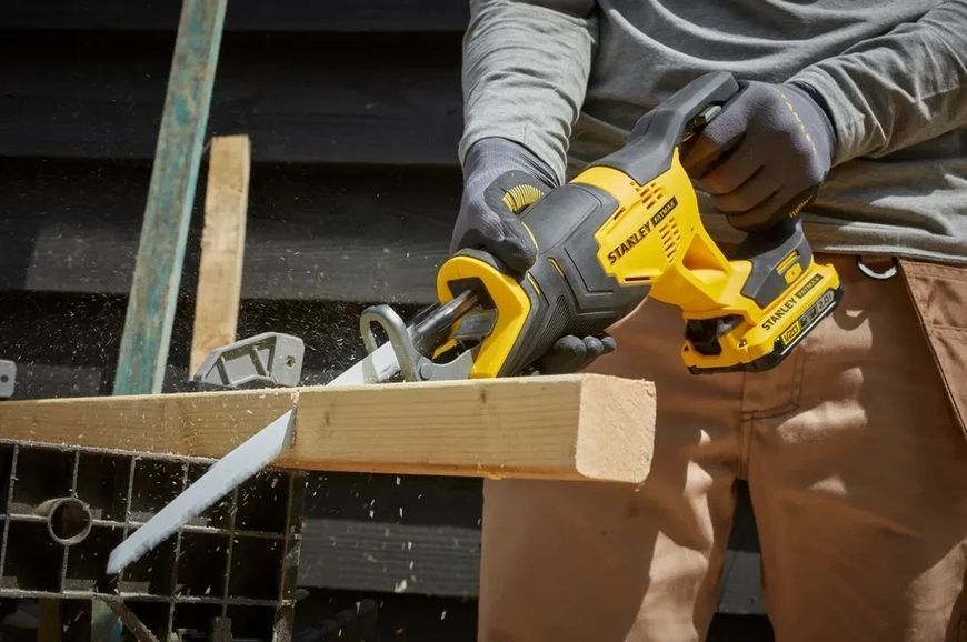 Пила шабельна акумуляторна Stanley FatMax SFMCS300B SFMCS300B фото