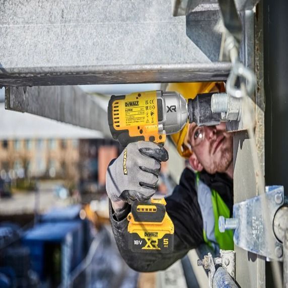 Гайковерт ударний акумуляторний DeWalt DCF900N (Без АКБ та ЗП) DCF900N фото
