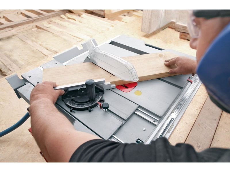 Циркулярна пилка Bosch Professional GTS 10 XC 0.601.B30.400 фото