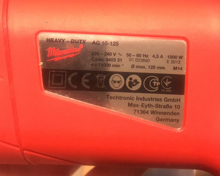 Болгарка (угловая шлифмашина) Milwaukee AG 10-125 4933440330 фото