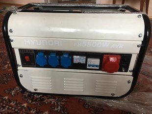 Генератор бензиновий HYUNDAI FH5500W AVR FH5500W фото