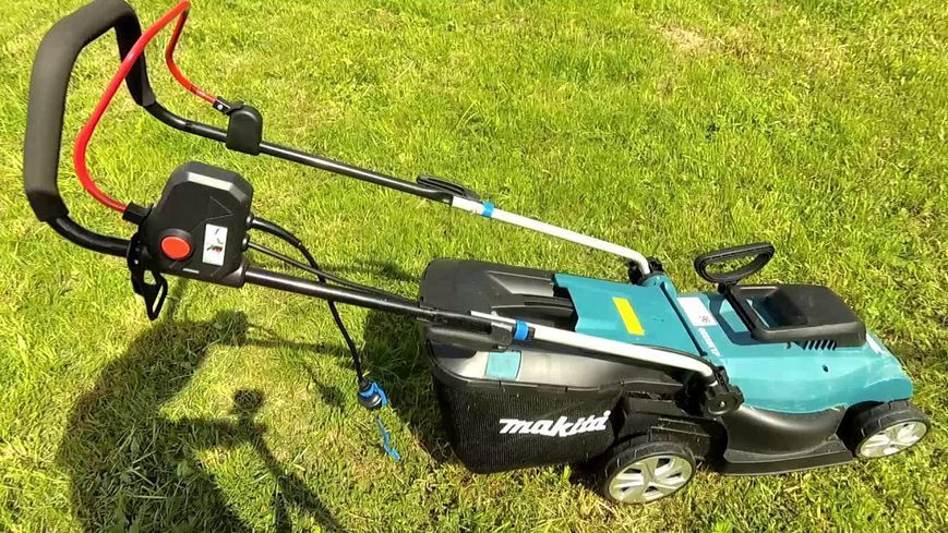 Газонокосарка електрична Makita ELM3320 ELM3320 фото