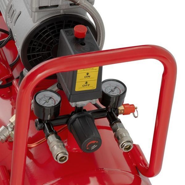 Компрессор безмасляный INTERTOOL PT-0025 (50 л, 0.75 кВт, 220 В, 8 атм, 145 л/мин) PT-0025 фото