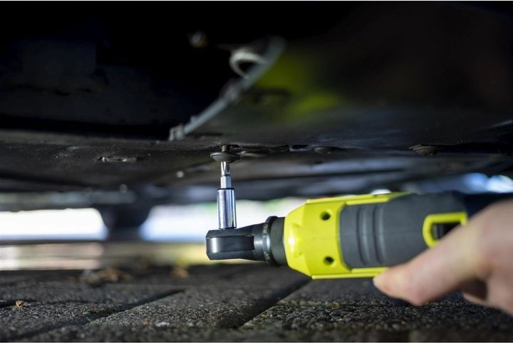 Акумуляторна тріскачка Ryobi R18RW2-0 (ONE+ 18В) 5133004833 фото
