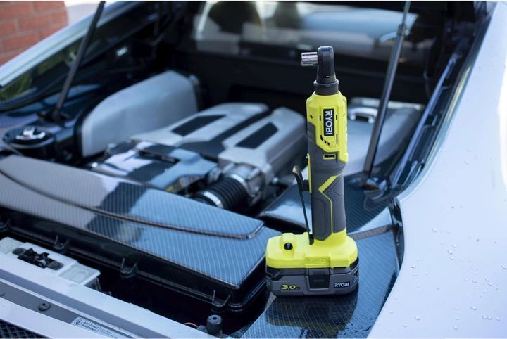 Акумуляторна тріскачка Ryobi R18RW2-0 (ONE+ 18В) 5133004833 фото