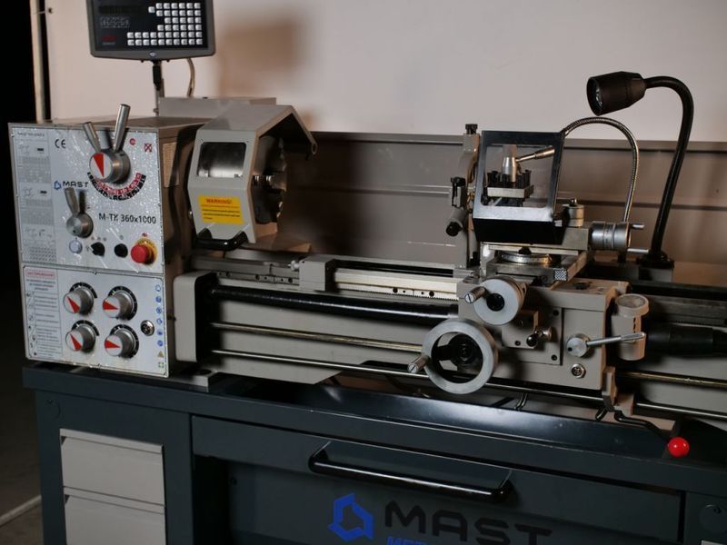 Універсальний токарний верстат MAST Metalltechnik M-TK 360x1000 M-TK 360x1000 фото