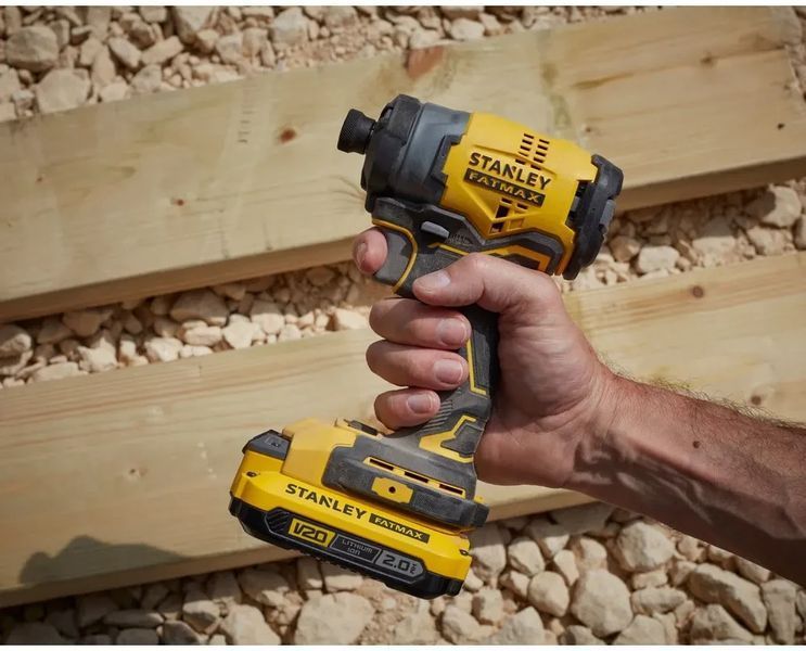 Гайковерт акумуляторний ударний Stanley FatMax SFMCF810B SFMCF810B фото