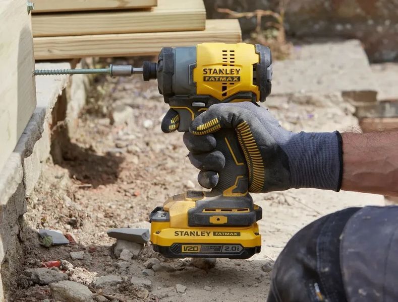 Гайковерт акумуляторний ударний Stanley FatMax SFMCF810B SFMCF810B фото