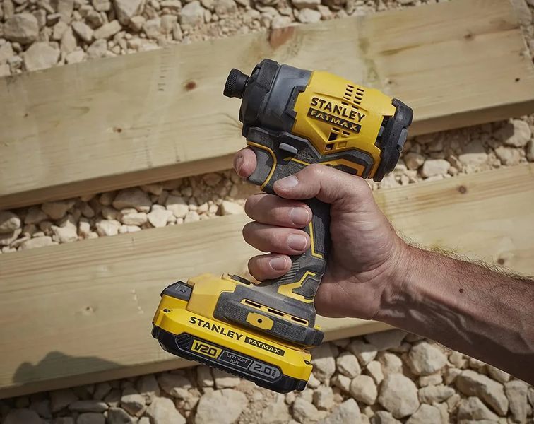 Гайковерт ударний акумуляторний Stanley FatMax SFMCF810D2K SFMCF810D2K фото