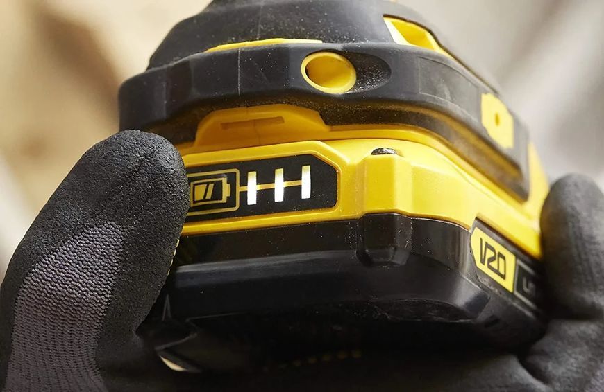 Гайковерт ударний акумуляторний Stanley FatMax SFMCF810D2K SFMCF810D2K фото